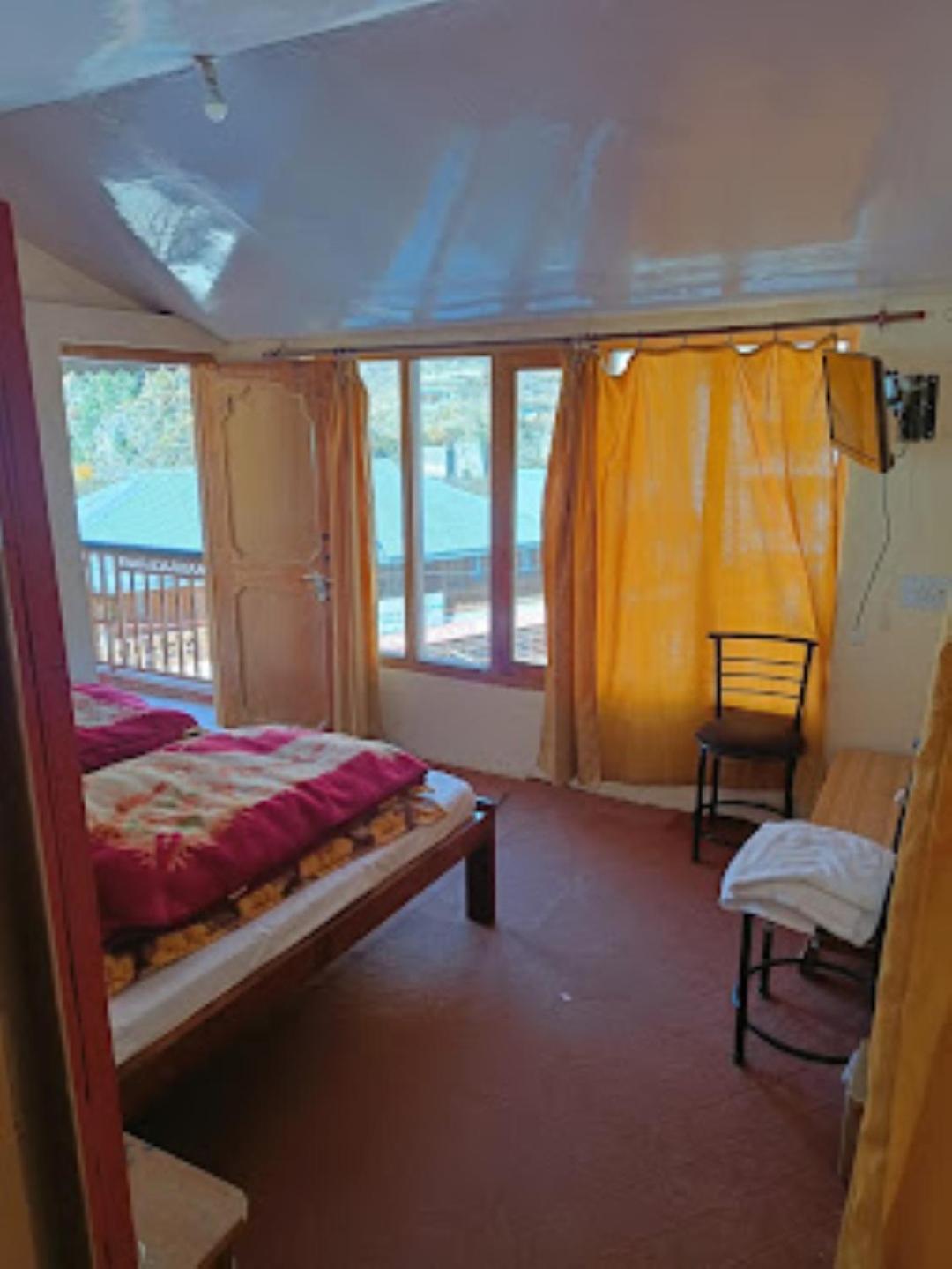 Renu Paradise , Ayodhya Hotel Buitenkant foto